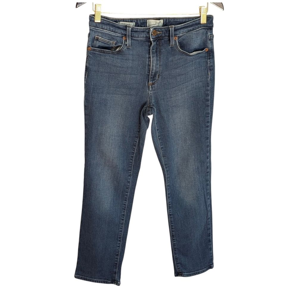 Universal Thread High Rise Slim Straight Jeans 8/29R